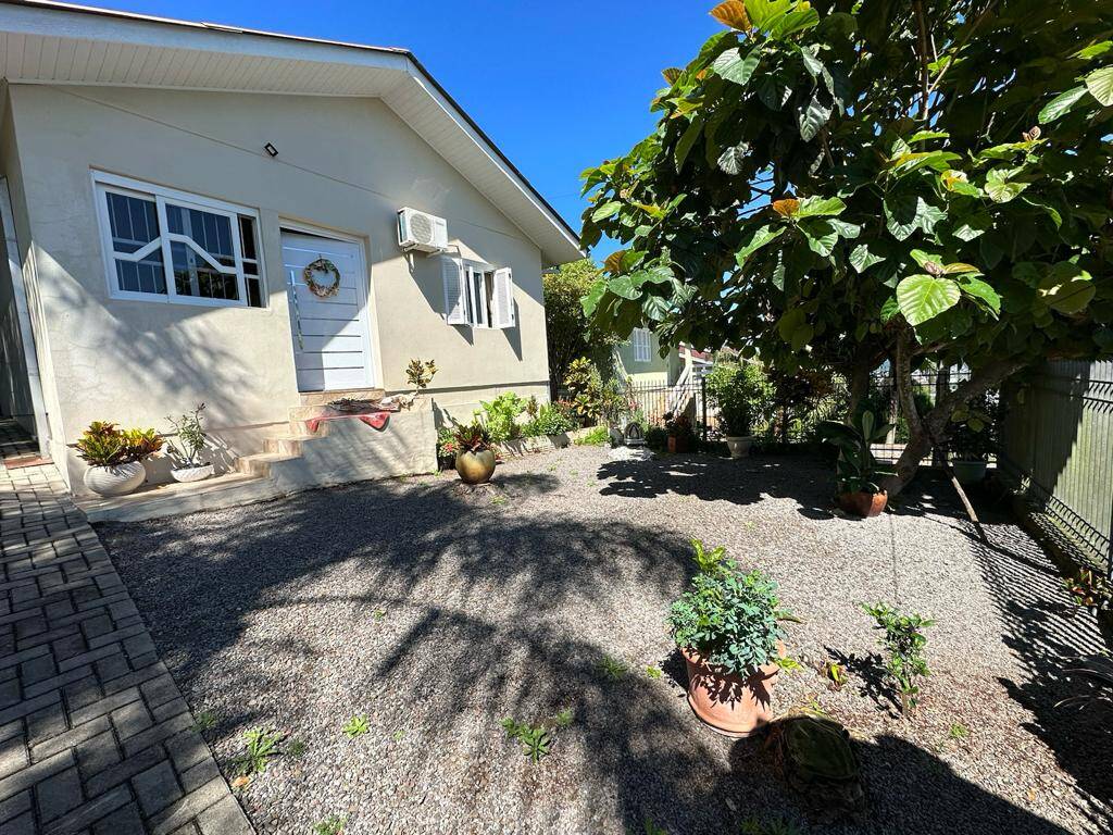 #1963 - Casa para Venda em Feliz - RS