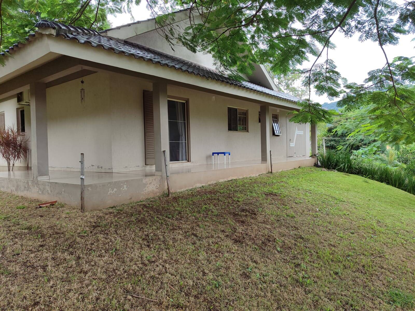 #2028 - Casa para Venda em Feliz - RS