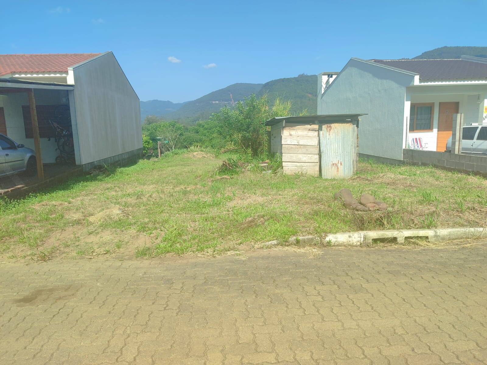 #2210 - Terreno para Venda em Vale Real - RS