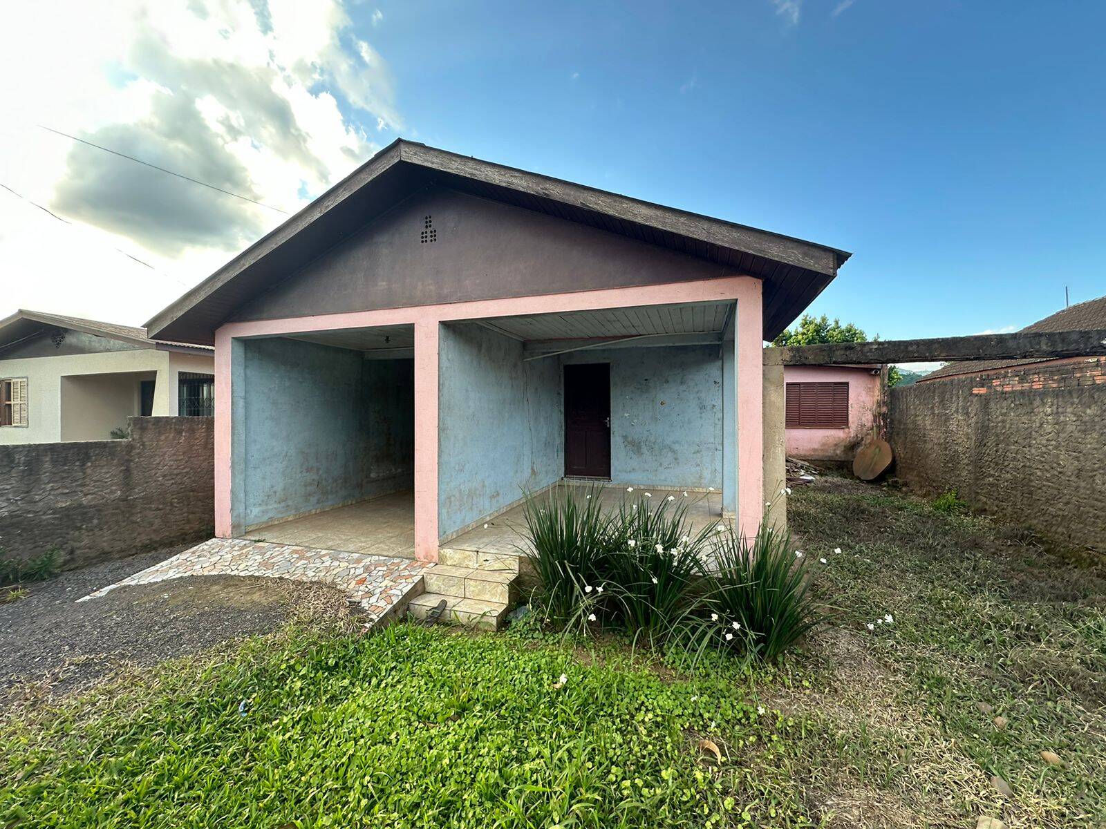 #2113 - Casa para Venda em Feliz - RS