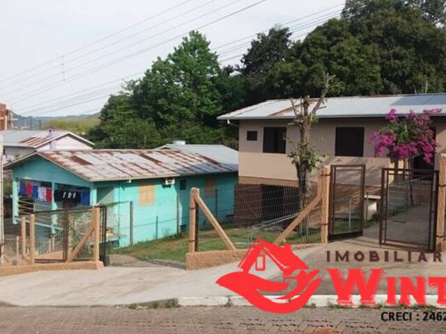 #173 - Casa para Venda em Feliz - RS