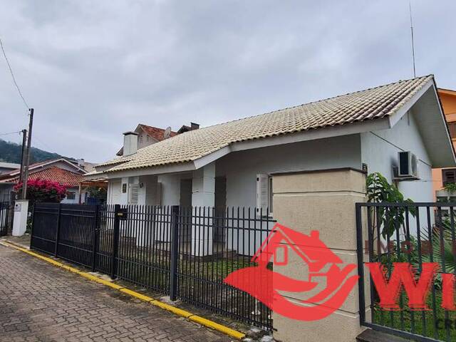 #1068 - Casa para Venda em Vale Real - RS - 2