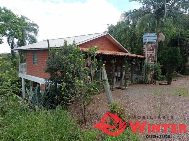 #1944 - Casa para Venda em Feliz - RS