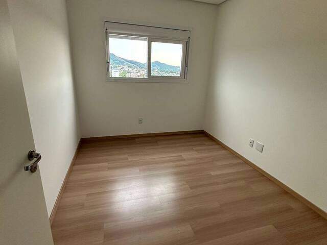 #0730 - Apartamento para Locação em Feliz - RS