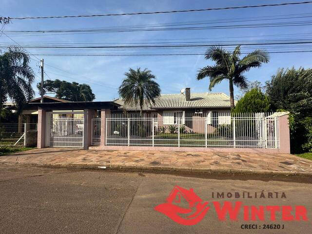 #2046 - Casa para Venda em Feliz - RS - 1