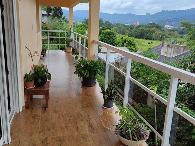 #2124 - Casa para Venda em Feliz - RS - 2