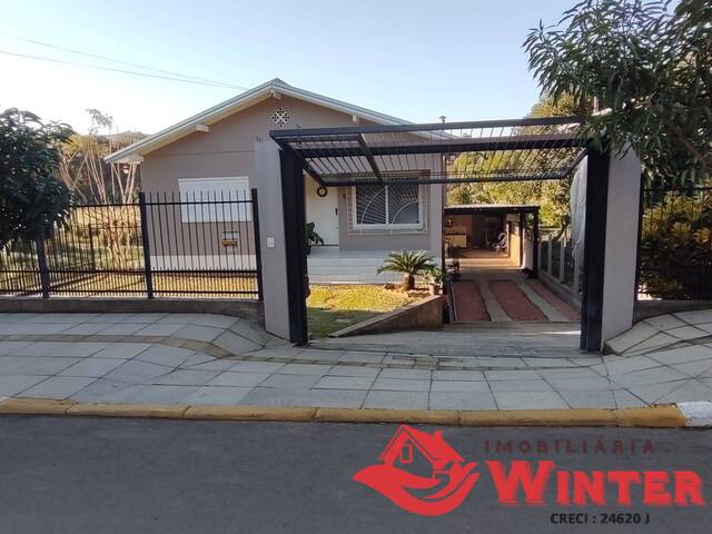 #2206 - Casa para Venda em Feliz - RS - 1