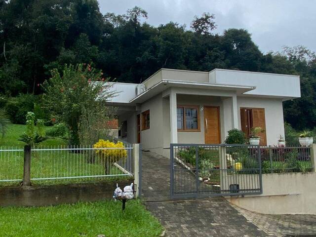 #0833 - Casa para Venda em Vale Real - RS