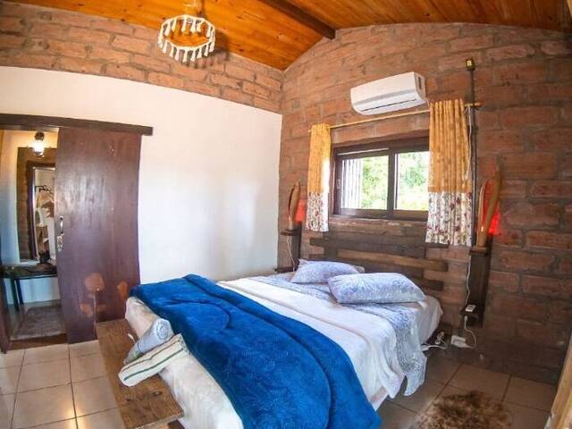 #2219 - Casa para Venda em Feliz - RS