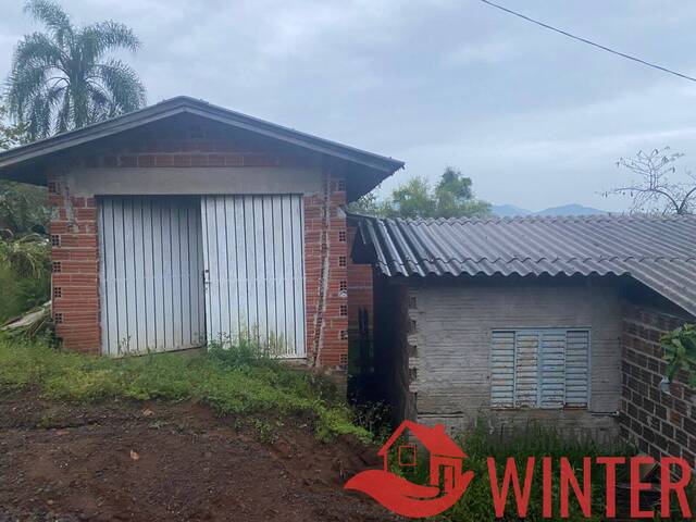 #2248 - Casa para Venda em Feliz - RS