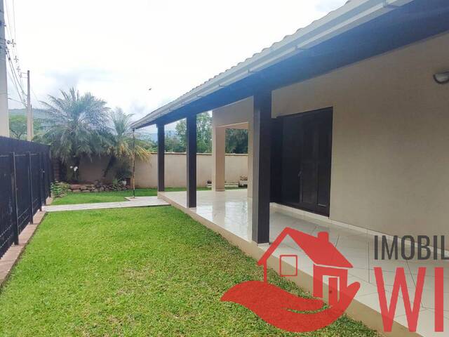 #2263 - Casa para Venda em Feliz - RS