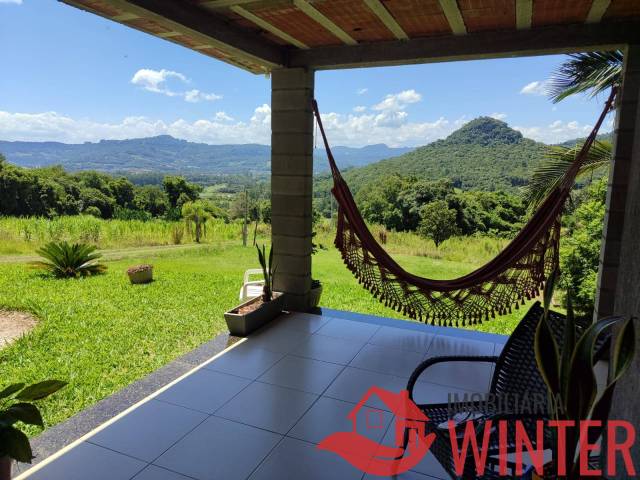 Venda em Coqueiral - Feliz