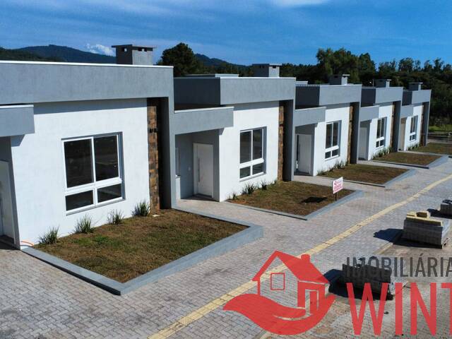 #2102 - Casa para Venda em Feliz - RS