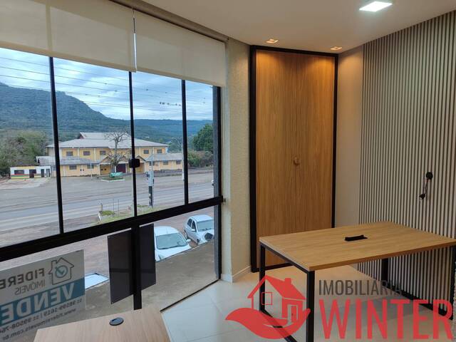 Comercial para Venda em Vale Real - 2