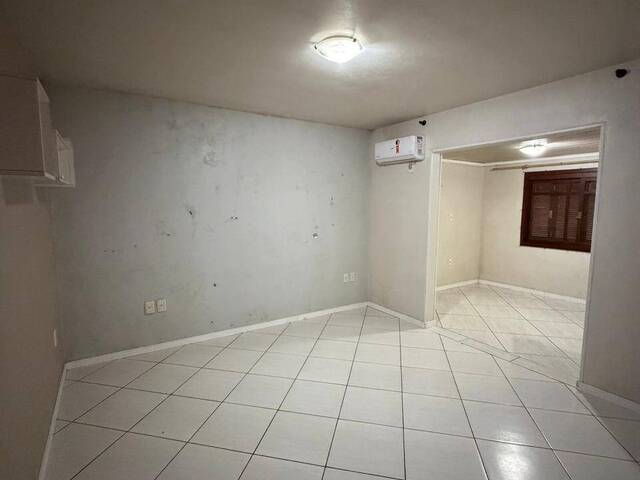 Casa para Locação em Feliz - 3