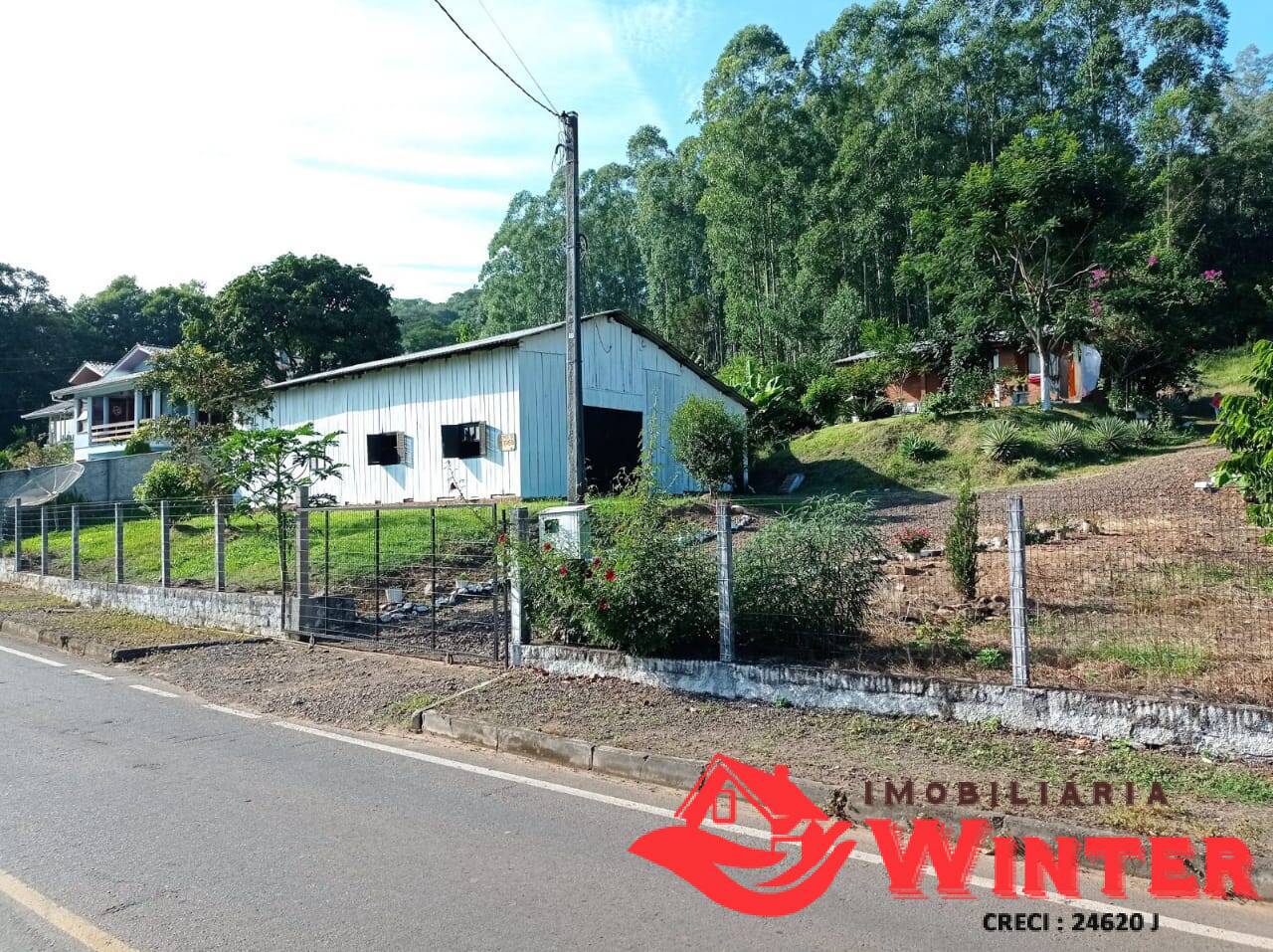 Casa de 3 quartos e galpão rustico na Bela Vista, Bom Princípio.