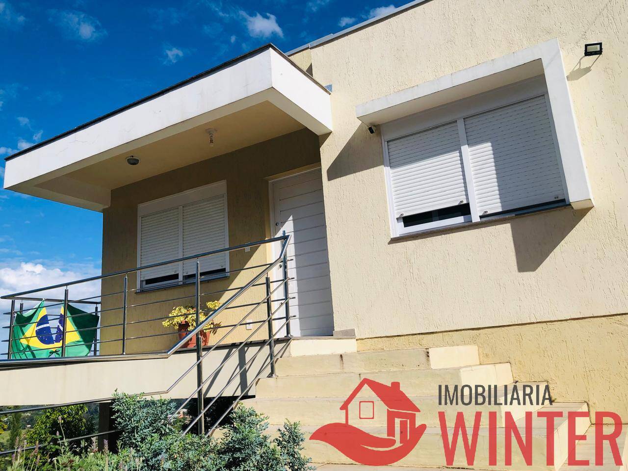 Linda casa com 199,14m² bairro Vila Nova, Vale Real.